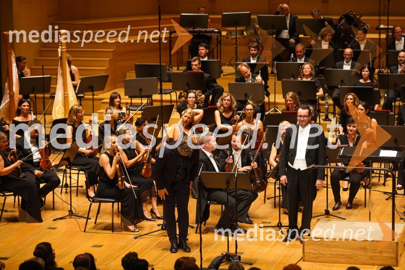  Jonas Kaufmann, tenor;  Jochen  Rieder, dirigentNastop tenorista Jonasa Kaufmanna v okviru 69. Ljubljana Festivala