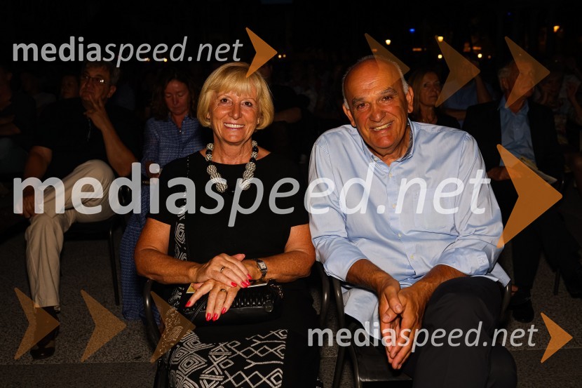  Jadranka  Dakić, predsednica Sveta Festival Ljubljana;  Miodrag DakićMuzikal Chicago, Festival Ljubljana 2021