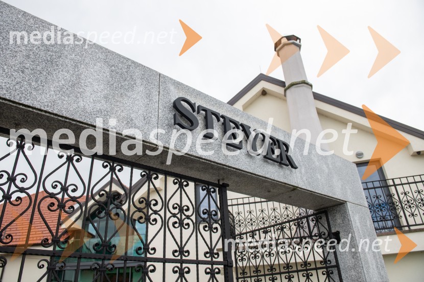 Vino je glasba, krstna uprizoritev kulturno enološkega doživetja