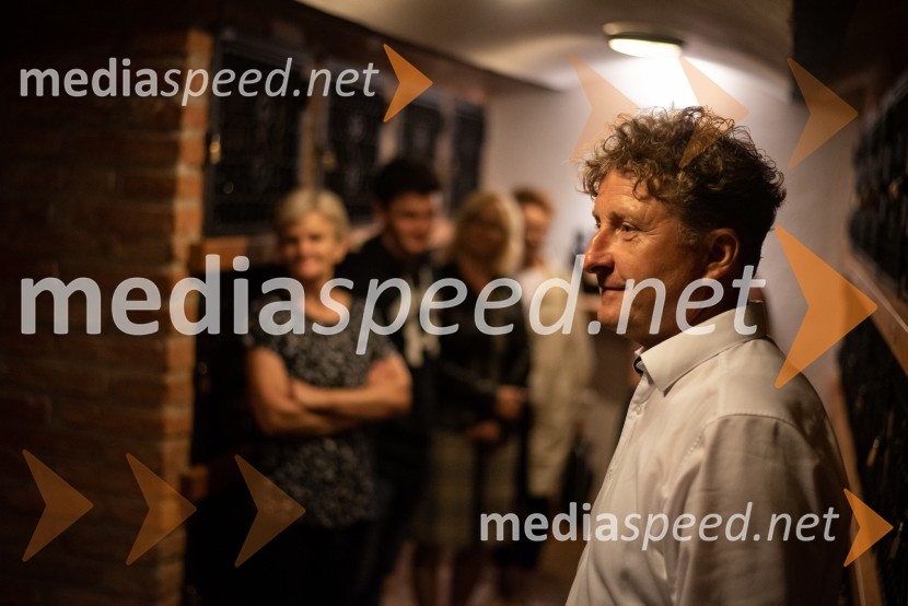 Vino je glasba, krstna uprizoritev kulturno enološkega doživetja