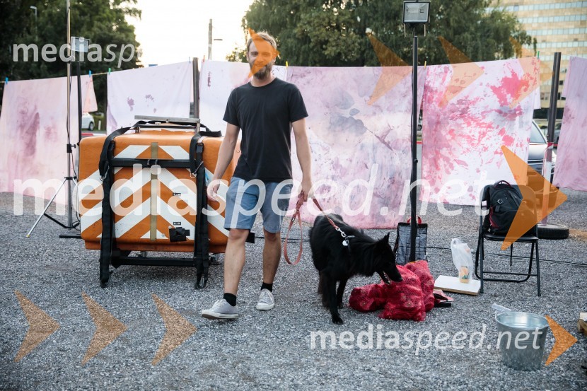 Solo, projekt Nine Rajič Kranjac, Nova pošta, Slovensko mladinsko gledališče