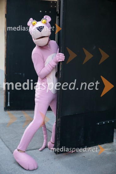 Solo, projekt Nine Rajič Kranjac, Nova pošta, Slovensko mladinsko gledališče