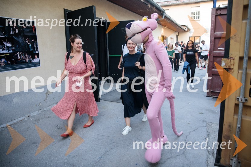 Solo, projekt Nine Rajič Kranjac, Nova pošta, Slovensko mladinsko gledališče