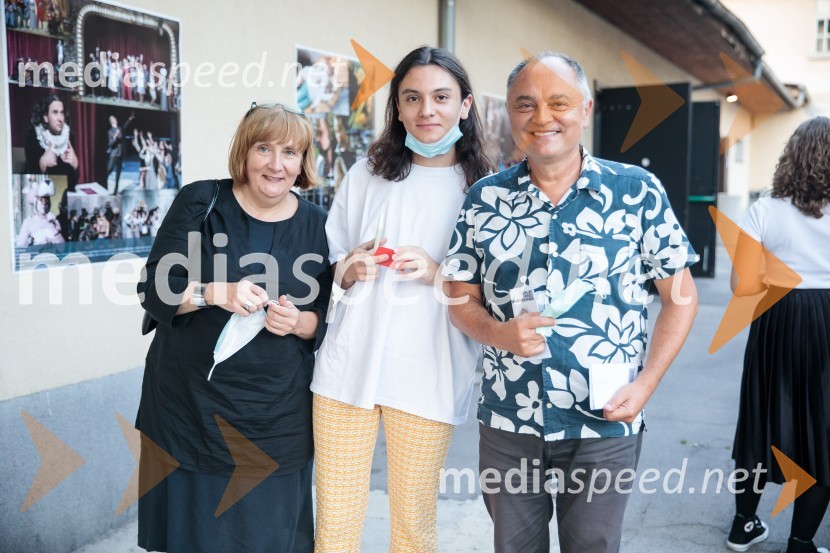 Solo, projekt Nine Rajič Kranjac, Nova pošta, Slovensko mladinsko gledališče