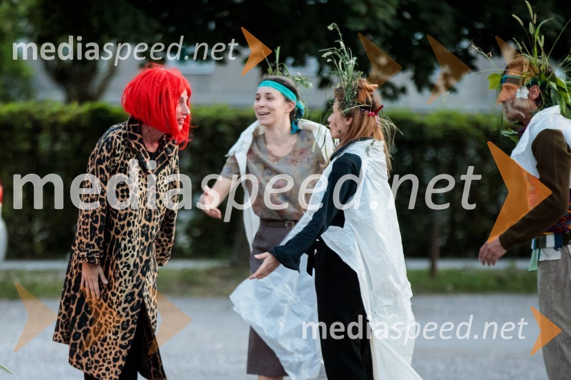 Solo, projekt Nine Rajič Kranjac, Nova pošta, Slovensko mladinsko gledališče