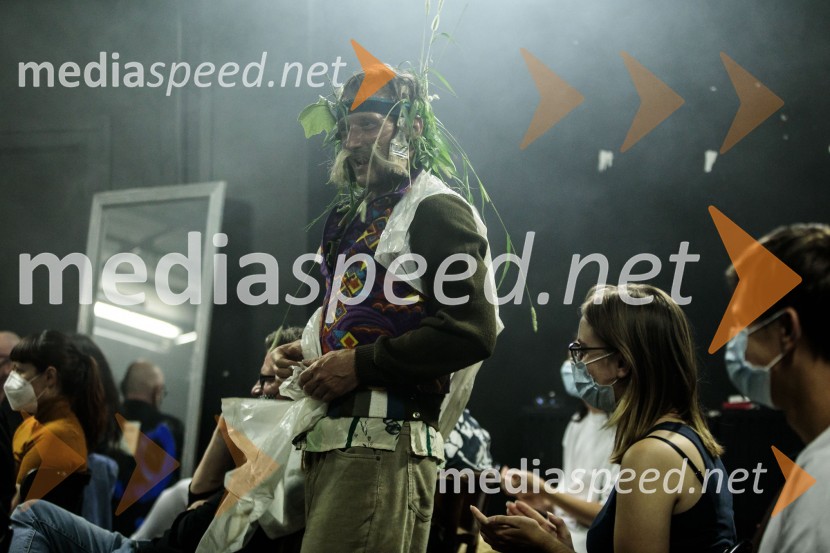 Solo, projekt Nine Rajič Kranjac, Nova pošta, Slovensko mladinsko gledališče