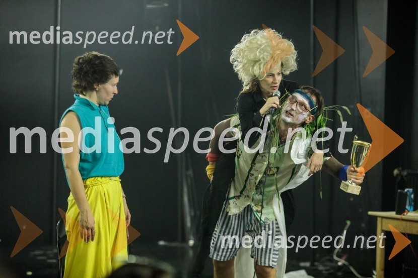 Solo, projekt Nine Rajič Kranjac, Nova pošta, Slovensko mladinsko gledališče