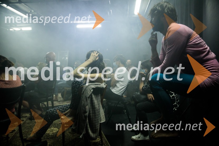 Solo, projekt Nine Rajič Kranjac, Nova pošta, Slovensko mladinsko gledališče