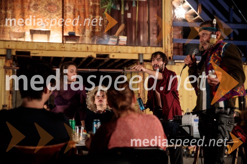 Solo, projekt Nine Rajič Kranjac, Nova pošta, Slovensko mladinsko gledališče