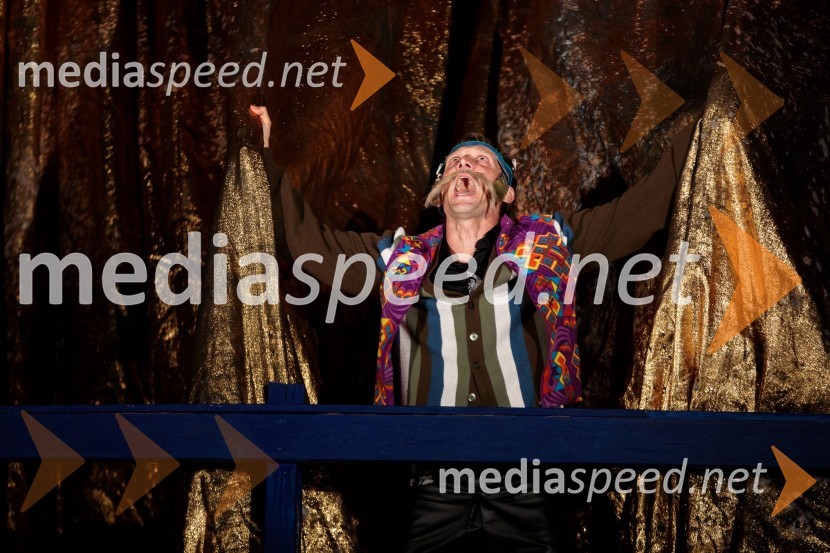 Solo, projekt Nine Rajič Kranjac, Nova pošta, Slovensko mladinsko gledališče