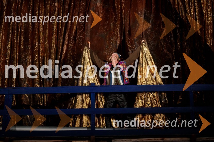 Solo, projekt Nine Rajič Kranjac, Nova pošta, Slovensko mladinsko gledališče