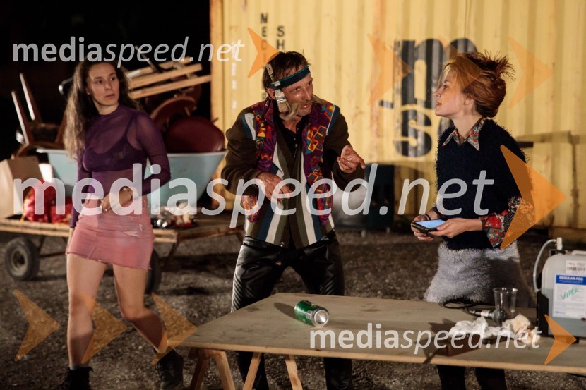 Solo, projekt Nine Rajič Kranjac, Nova pošta, Slovensko mladinsko gledališče