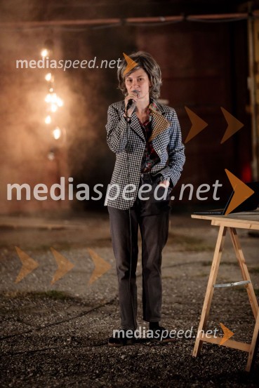 Solo, projekt Nine Rajič Kranjac, Nova pošta, Slovensko mladinsko gledališče