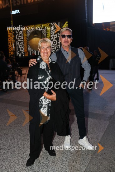  Irena  Butoln, germanistka;   Igor  Jelen-Iggy, koreograf, lastnik plesnega centra IgenMuzikal Lolita, Festival Ljubljana 2021