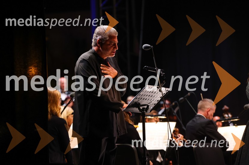 Tenorist in skladatelj José Cura z gosti, Festival Ljubljana 2021