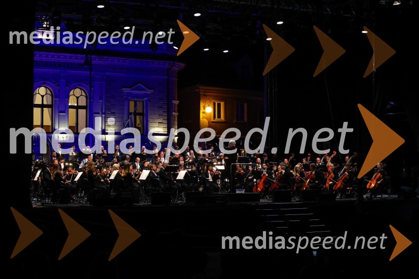 Tenorist in skladatelj José Cura z gosti, Festival Ljubljana 2021