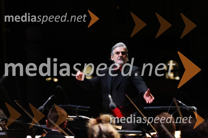  Mario  De Rose, dirigentTenorist in skladatelj José Cura z gosti, Festival Ljubljana 2021