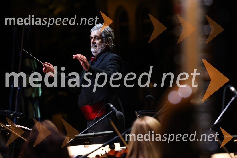  Mario  De Rose, dirigentTenorist in skladatelj José Cura z gosti, Festival Ljubljana 2021