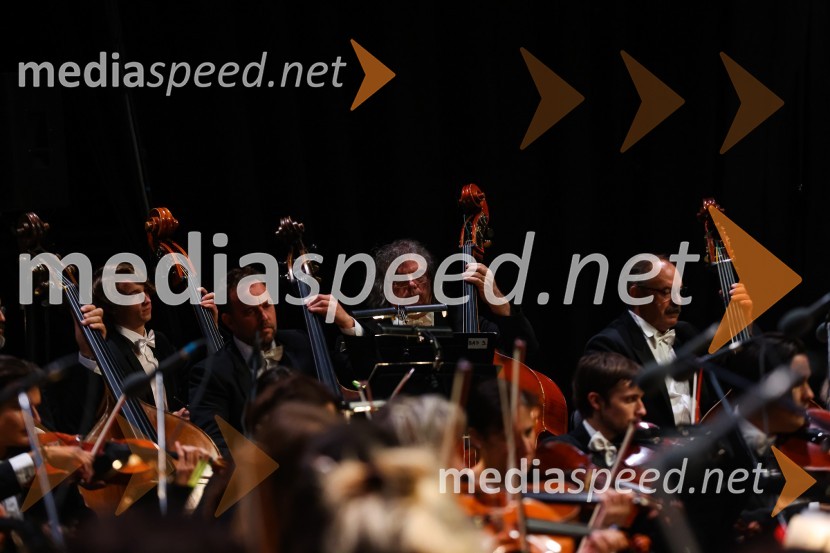 Tenorist in skladatelj José Cura z gosti, Festival Ljubljana 2021