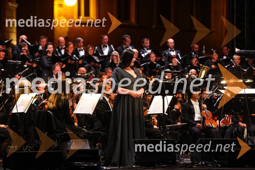  Nuška Drašček, pevkaTenorist in skladatelj José Cura z gosti, Festival Ljubljana 2021