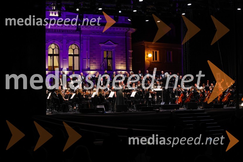 Tenorist in skladatelj José Cura z gosti, Festival Ljubljana 2021