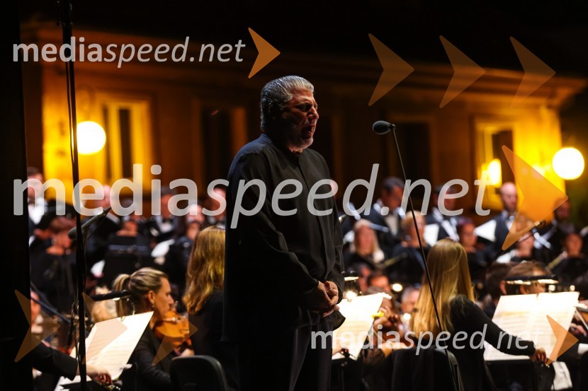  José Cura, tenoristTenorist in skladatelj José Cura z gosti, Festival Ljubljana 2021