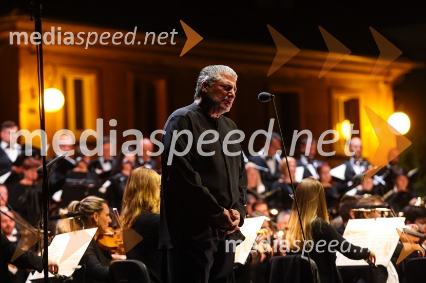  José Cura, tenoristTenorist in skladatelj José Cura z gosti, Festival Ljubljana 2021