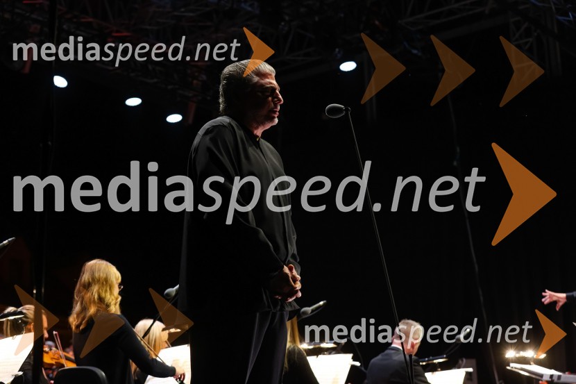  José Cura, tenoristTenorist in skladatelj José Cura z gosti, Festival Ljubljana 2021