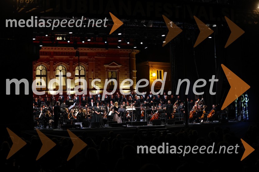 Tenorist in skladatelj José Cura z gosti, Festival Ljubljana 2021