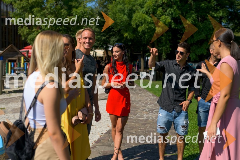  Andrei Lenart, igralec;  Marjanca Polutnik, fotomodel in osebna trenerka;  Franko Bajc, zmagovalec resničnostnega šova Kmetija 2018Predstavitev Exatlon tekmovalcev 2021