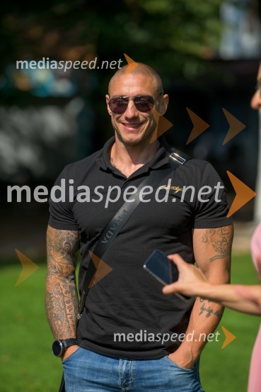  Denis Porčič – Chorchyp, glasbenik, mojster borilnih veščinPredstavitev Exatlon tekmovalcev 2021