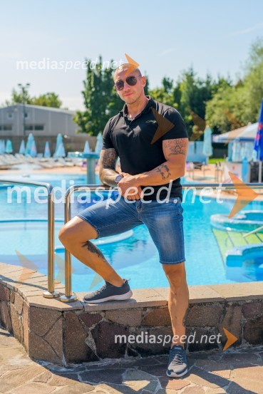  Denis Porčič – Chorchyp, glasbenik, mojster borilnih veščinPredstavitev Exatlon tekmovalcev 2021