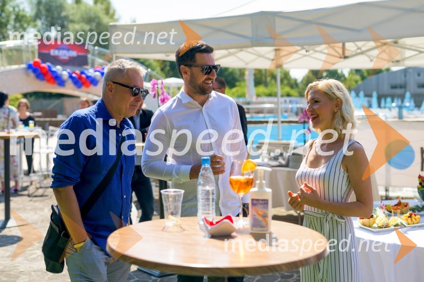  Bojan Požar, publicist, lastnik portala Požareport.si in predsednik stranke Lista novinarja Bojana Požarja;  Mirko Mayer, televizijski voditelj, novinar;  Suzana  Kozel, Planet TVPredstavitev Exatlon tekmovalcev 2021