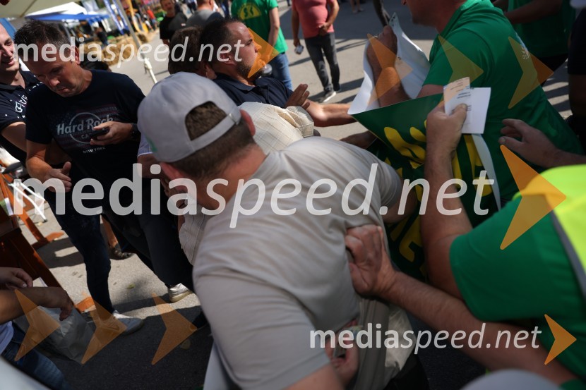 Protest kmetov v Gornji Radgoni