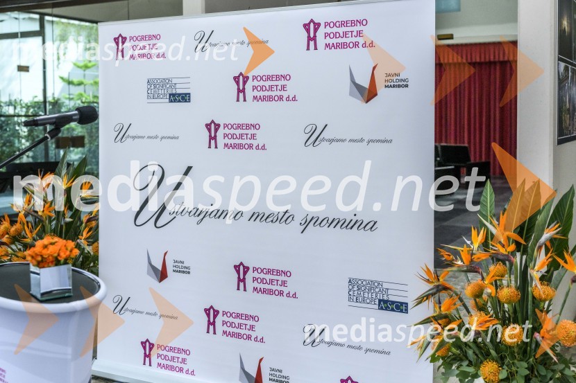 Otvoritev prizidka k upepeljevalnici na pokopališču Dobrava v Mariboru