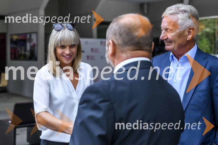 Otvoritev prizidka k upepeljevalnici na pokopališču Dobrava v Mariboru