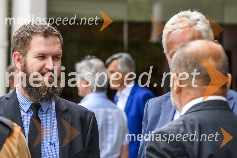 Otvoritev prizidka k upepeljevalnici na pokopališču Dobrava v Mariboru