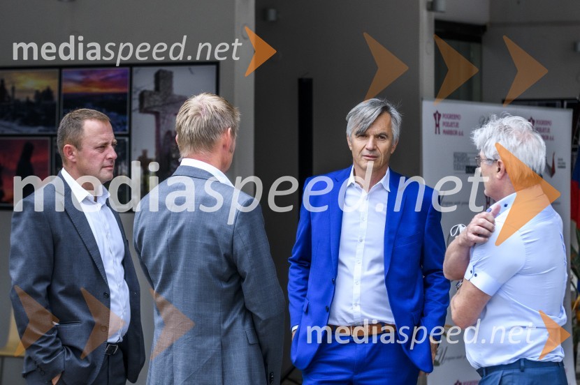 Otvoritev prizidka k upepeljevalnici na pokopališču Dobrava v Mariboru