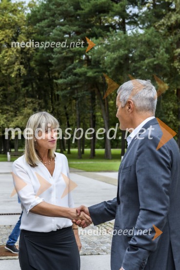 Otvoritev prizidka k upepeljevalnici na pokopališču Dobrava v Mariboru