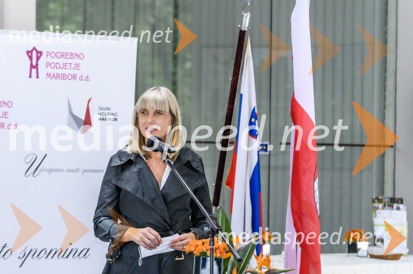 Otvoritev prizidka k upepeljevalnici na pokopališču Dobrava v Mariboru