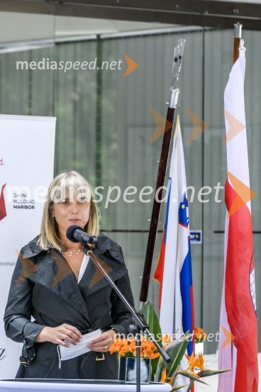 Otvoritev prizidka k upepeljevalnici na pokopališču Dobrava v Mariboru