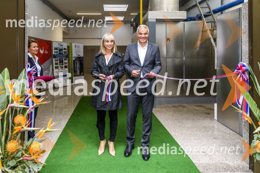 Otvoritev prizidka k upepeljevalnici na pokopališču Dobrava v Mariboru