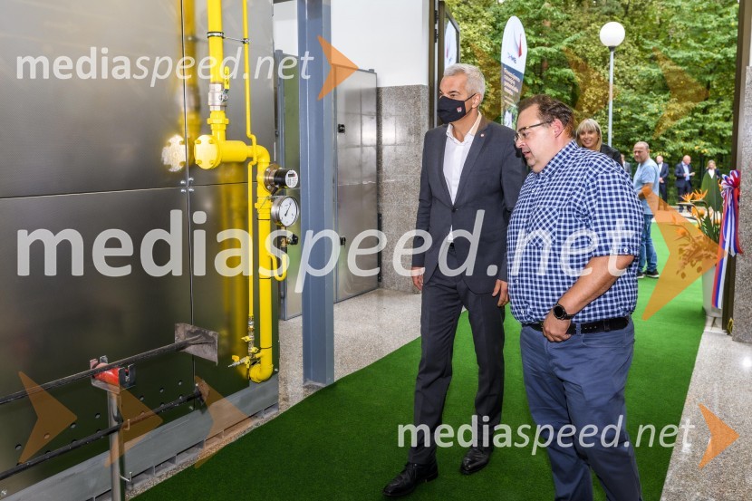 Otvoritev prizidka k upepeljevalnici na pokopališču Dobrava v Mariboru