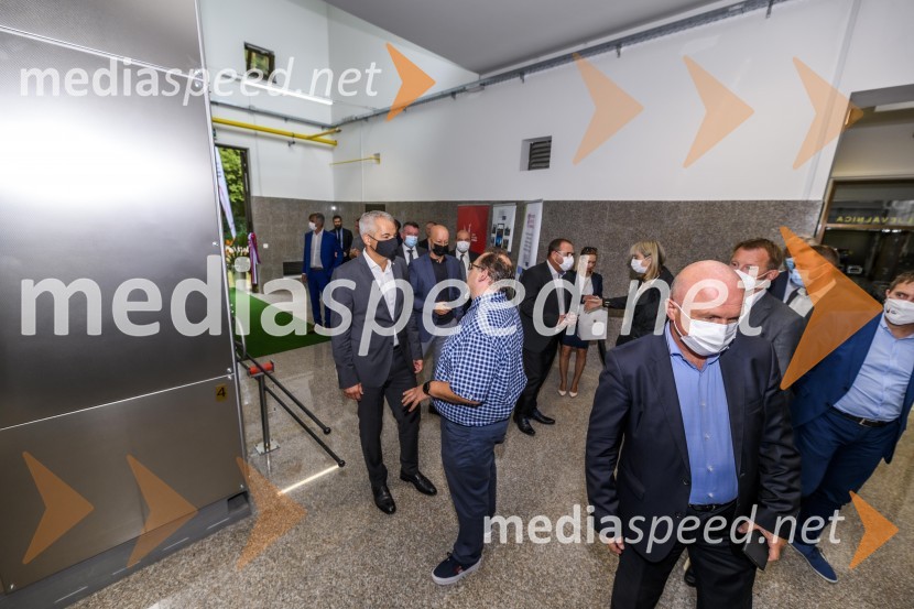 Otvoritev prizidka k upepeljevalnici na pokopališču Dobrava v Mariboru