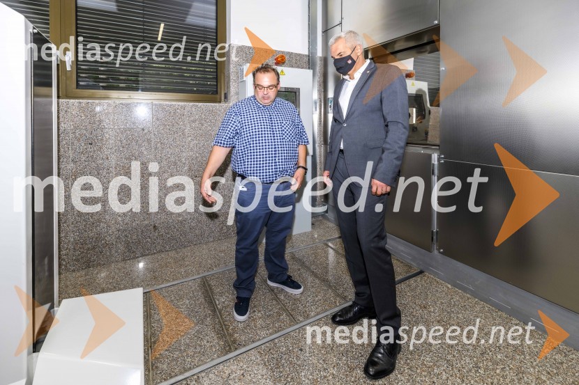 Otvoritev prizidka k upepeljevalnici na pokopališču Dobrava v Mariboru