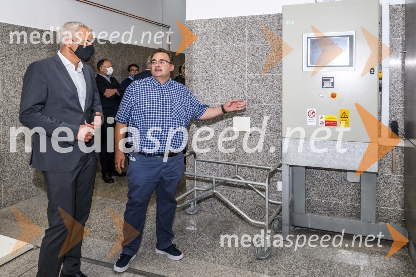 Otvoritev prizidka k upepeljevalnici na pokopališču Dobrava v Mariboru