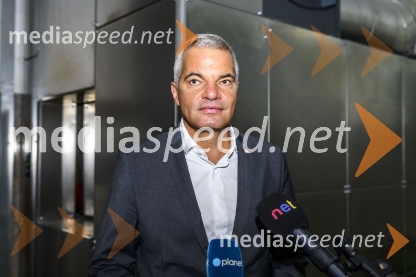 Otvoritev prizidka k upepeljevalnici na pokopališču Dobrava v Mariboru