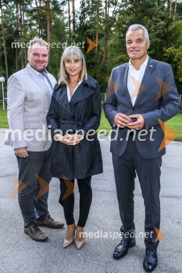 Otvoritev prizidka k upepeljevalnici na pokopališču Dobrava v Mariboru