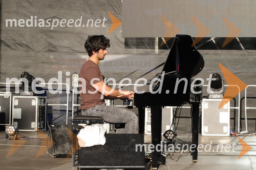 Koncert Luke Šulića in Evgeny Gencheva