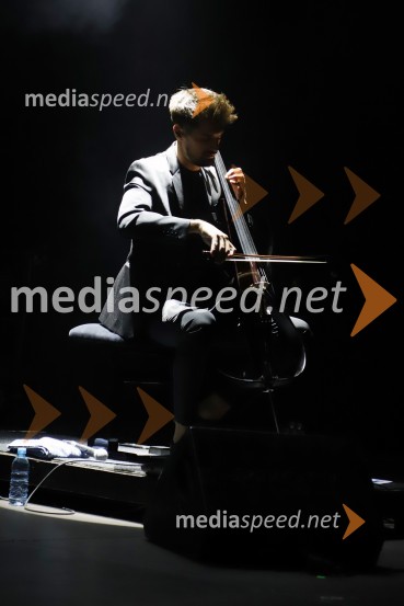  Luka Šulić, čelist, 2 CellosKoncert Luke Šulića in Evgeny Gencheva